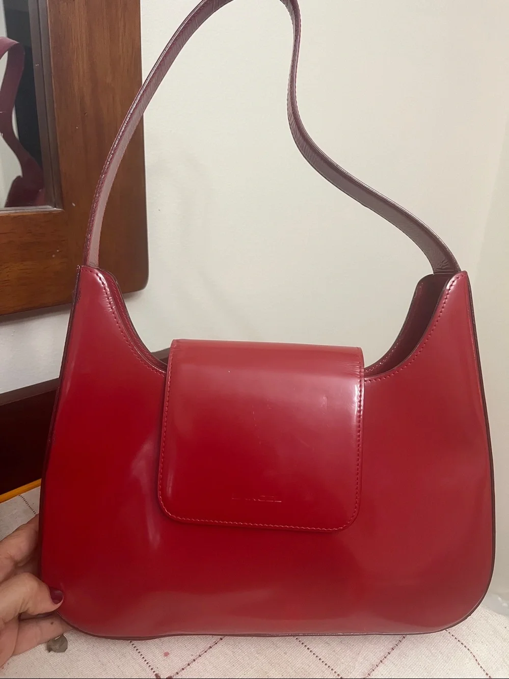 Red Leather medium structured Lancel Shoulder Bag